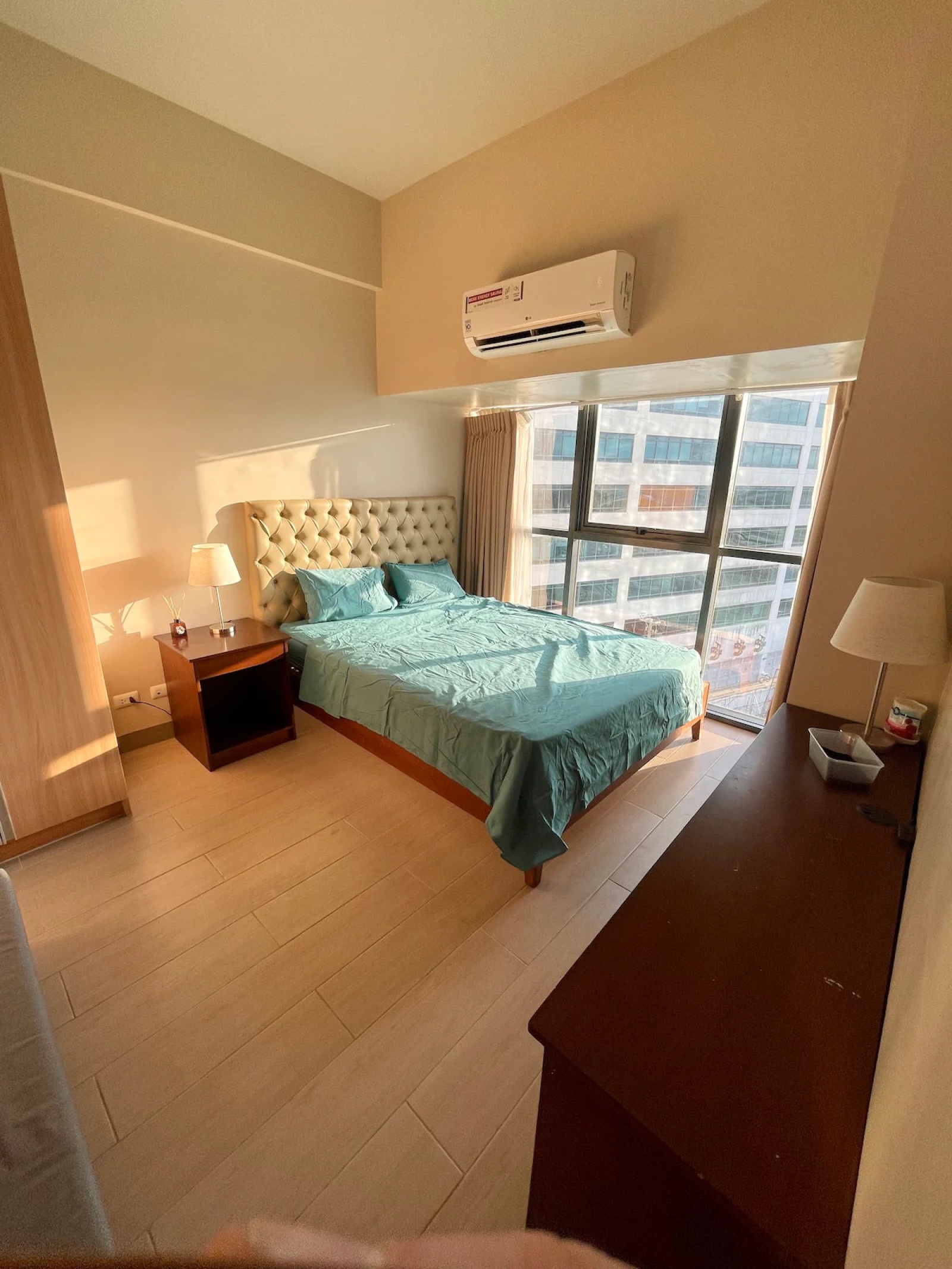 Mactan, Lapu-lapu, Cebu Province 6015, 2 Bedrooms Bedrooms, 0 ,2 BathroomsBathrooms,Condominium,For Sale,One Manchester Place,0,1021