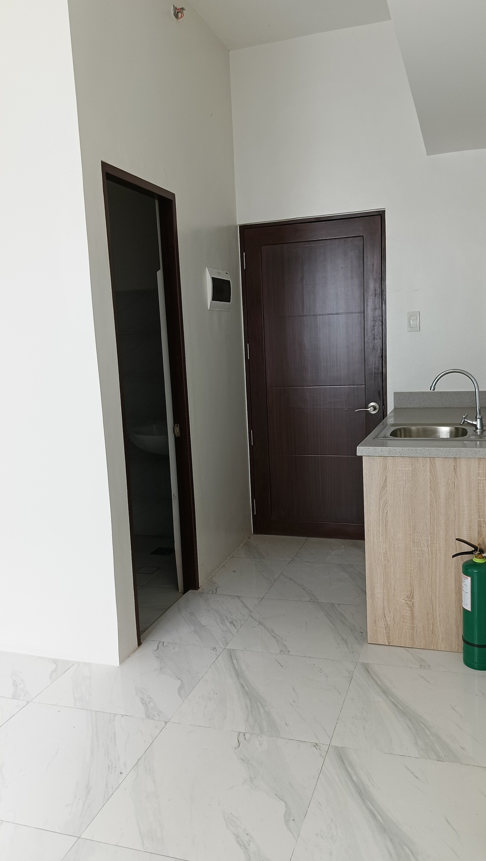 Guadalupe, Cebu City, Cebu 6000, 1 Bedroom Bedrooms, 0 ,1 BathroomBathrooms,Condominium,For Sale,0,1025