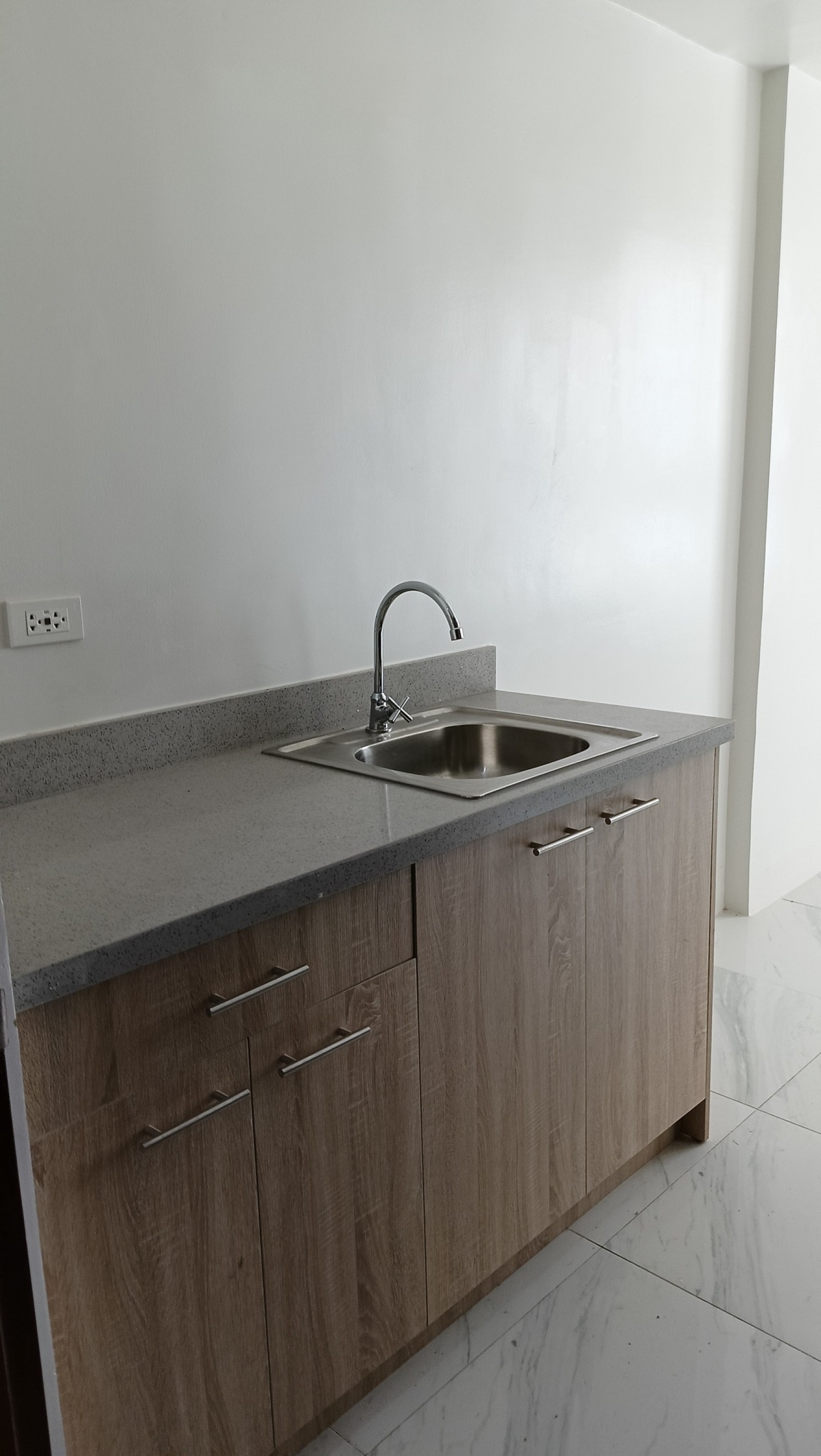 Guadalupe, Cebu City, Cebu 6000, 1 Bedroom Bedrooms, 0 ,1 BathroomBathrooms,Condominium,For Sale,0,1025