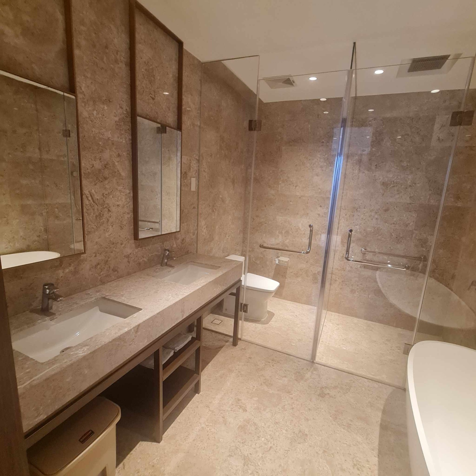 Mactan, Lapu-lapu, Cebu Province, 1 Bedroom Bedrooms, 0 ,0,Condominium,For Sale,0,1031